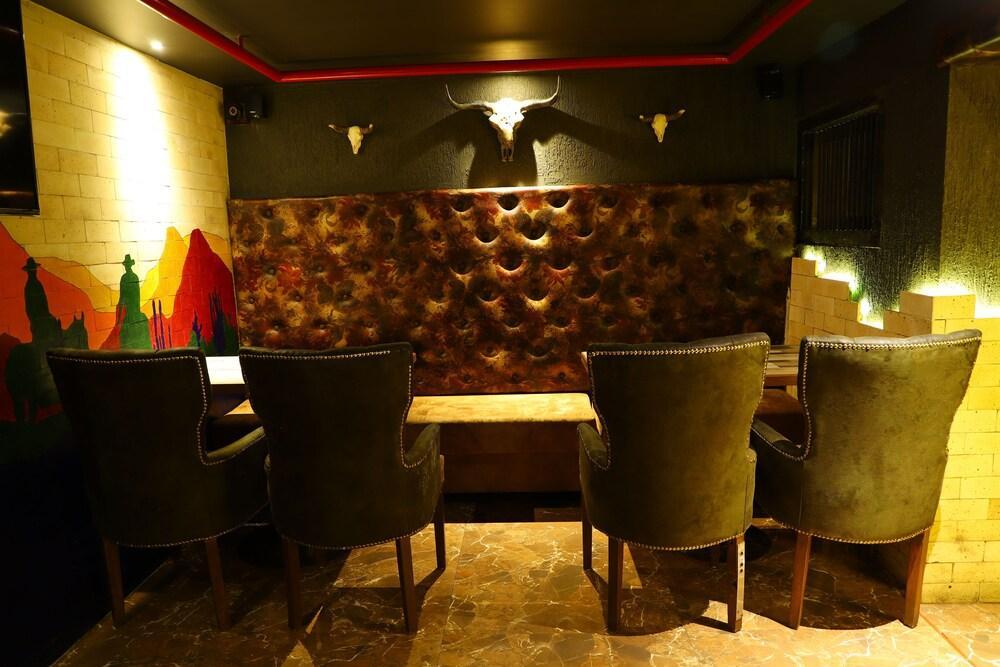 Hotel Alka Residency Тхане Экстерьер фото
