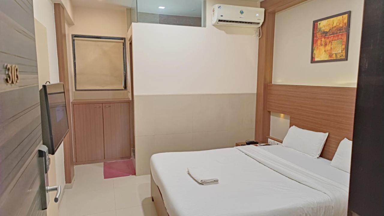 Hotel Alka Residency Тхане Экстерьер фото